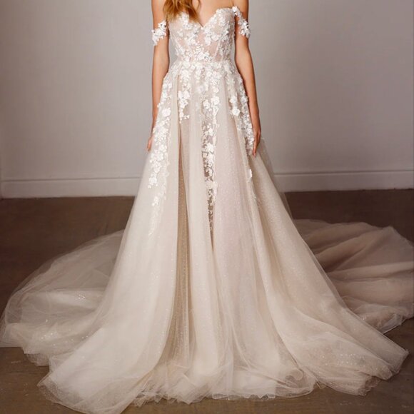 Galia Lahav Gimaya Wedding Dress - Picture 2 of 10